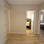 Diamante House Com Garagem Privada * Μπράγκα
