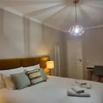 Diamante House Com Garagem Privada Διαμέρισμα