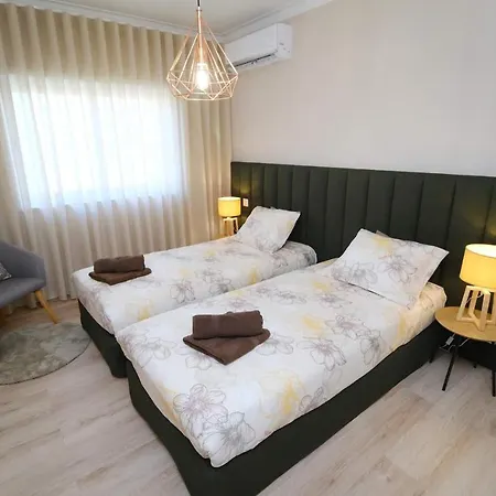 Diamante House Com Garagem Privada 아파트