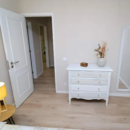 Diamante House Com Garagem Privada 아파트 *