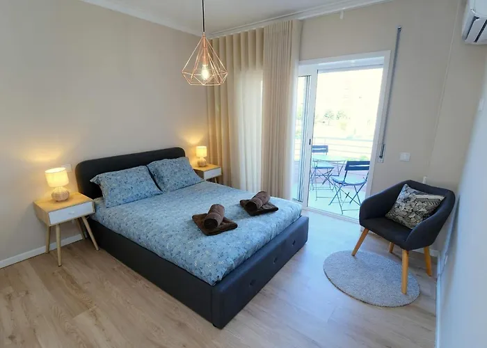 Diamante House Com Garagem Privada شقة